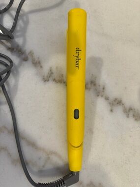 Drybar Bright Yellow Travel Flat Iron